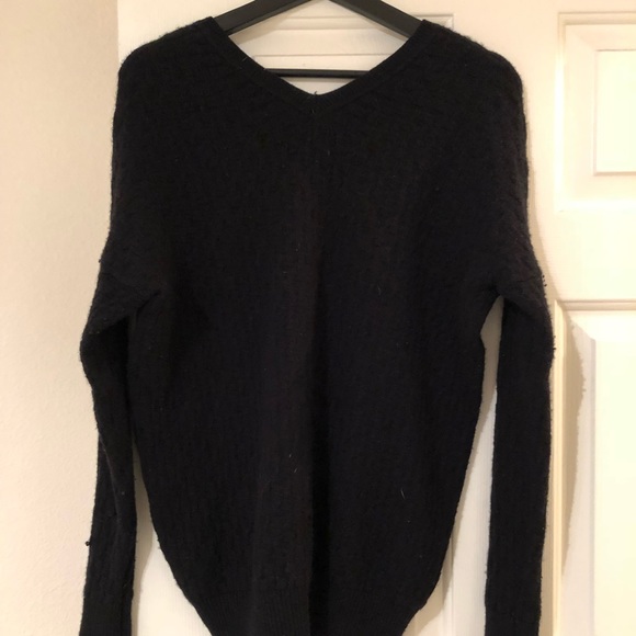 Vince wool/cashmere sweater ✨ - Picture 2 of 6